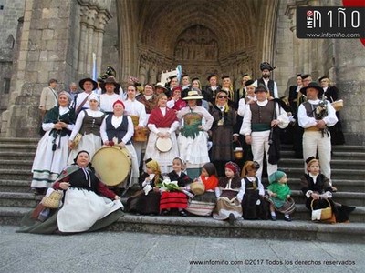 Especial - Desfile de Exaltacin do Traxe Tradicional nas Festas de San Telmo 2017