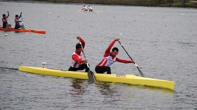 La liga gallega vuelve con el autonmico de embarcaciones de equipo