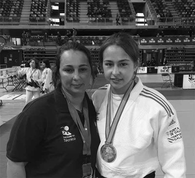 A judoca guardesa Tecla Cadilla obtiene la Medalla de Bronce en el Campeonato de Espaa Absoluto