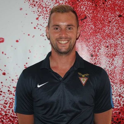 Cerveirense Daniel Castro sobe  I Liga com o Desportivo das Aves