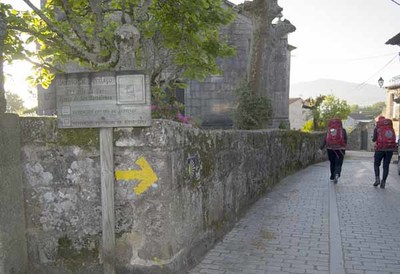 A Oficina Municipal de Turismo de Tui recibiu 12 mil consultas nos meses de abril e maio