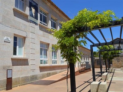 A Aula Museo Antonio Fernndez, de Tomio, saca a arte  ra