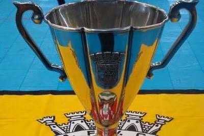 Municpio de Vila Nova de Cerveira congratula juvenis pela conquista da Taa da AFVC