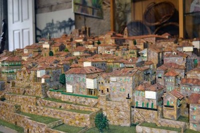 Unha maqueta do conxunto histrico de Tui pode visitarse estes das na Oficina de Turismo