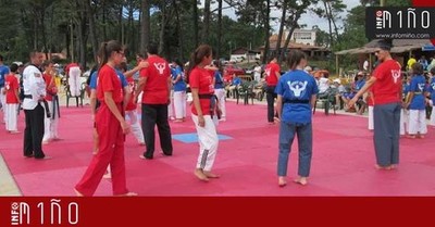 Especial -  A Guarda acogi el  I Campamento Internacional de Taekwondo Playa