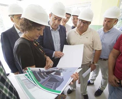 O Conselleiro de Educacin visita o Colexio de Sobrada en Tomio