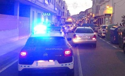 Tres heridos leves en un accidente en el centro de Tomio