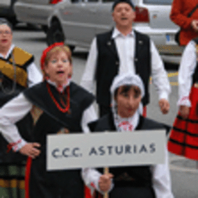 ESPECIAL - DESFILE DE TRAXES REXIONAIS EN A GUARDA