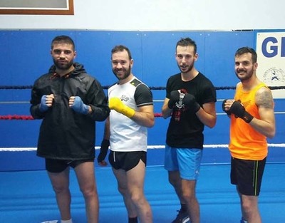 Catro integrantes do Spartan Team de Tomio participan esta fin de semana no Campionato de Promesas do Boxeo Galego en Boiro