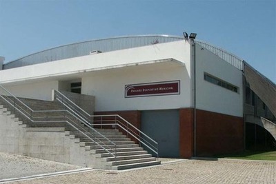 Selees de futsal sub 21 de Portugal e Eslovnia jogam no pavilho municipal de Caminha 