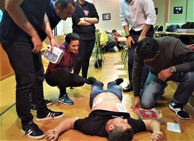 Clubs deportivos, GES e Polica Local participan nun taller de reanimacin cardiopulmonar na Guarda