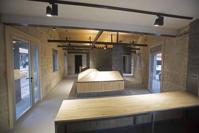 A piques de rematar o prazo para presentar oferta por un dos catro postos de venta do Mercado de Goin