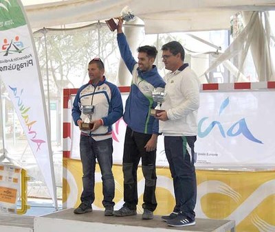 Segunda posicin para el Kayak Tudense en el nacional de invierno