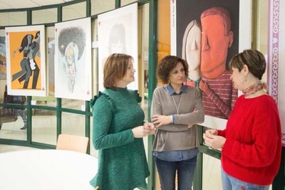 Estudantes de Primaria de Tomio traballan a igualdade na aula para previr a violencia de xnero 