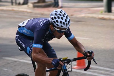 El ciclista guards Aser Estvez compite en Pontevedra este sbado