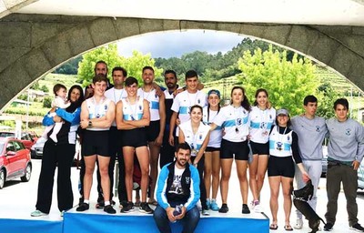 Dieciseis medallas para el Club Remo do Mio de Tui en el Campeonato Gallego de Remo Olimpico