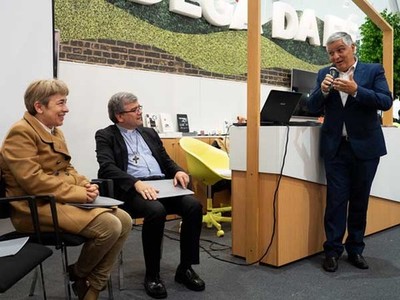 XX Bienal Internacional de Arte de Cerveira: Alfndega da f integra o programa expositivo