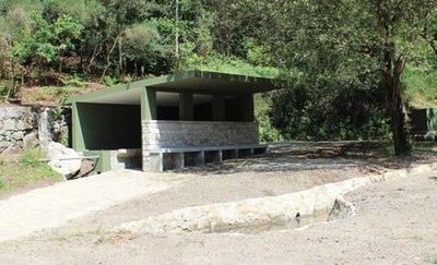 Renovada zona de descanso em Gondarm para apoio a peregrinos de Santiago 