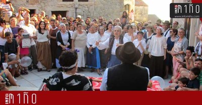 Especial - Oia celebrou unha visita teatralizada polo Arrabal do municipio