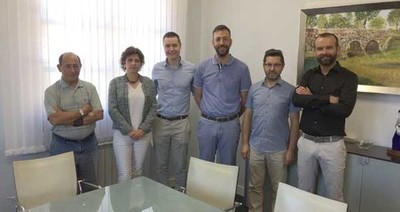 Unha empresa de novos emprendedores posibilita que o Internet de alta velocidade chegue ao rural de Tomi�o e Tui