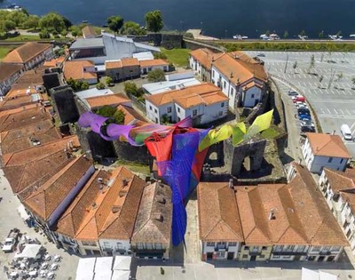 Bienal de Cerveira: Castelo de Cerveira acolhe interven��o art�stica in�dita 