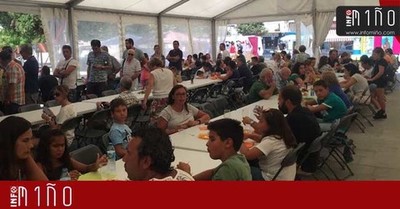 Especial -Centos de comensais asistiron  VII Festa do Percebe na Guarda