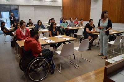 Unha trintena de mozos e mozas de Tomio procuran ideas para innovar e emprender