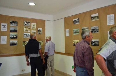 A Oficina de Turismo de Oia acolle a mostra fotogrfica Memorias da telleira 