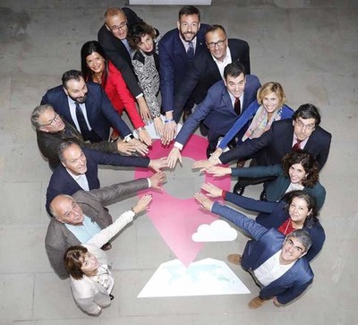 Sinatura do convenio para a creacin do novo xeodestino Ra de Vigo e Baixo Mio