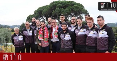 Especial - O Acanor Atl. Novs e Quinta de Couselo sacan  venda unha edicin exclusiva de vio