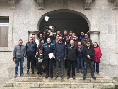 Unha trintena de persoas forman parte da Agrupacin de Voluntarios de Proteccin Civil de Tui