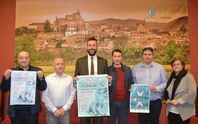 Tui celebra un Nadal Solidario cunha pista de xeo ecolxica coma principal novidade