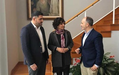 Encontro entre o Delegado de Zona Franca e a alcaldesa de Tomio para estudar vas de colaboracin co Baixo Mio