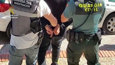 Vecios e comerciantes da Guarda piden mis vixilancia policial
