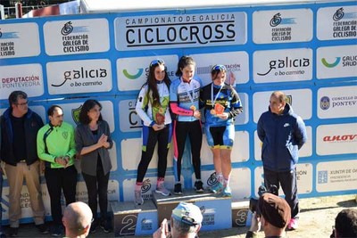 Medalla de prata para a ciclista rosaleira Zaida Gonzlez nos Campionatos de Galicia
