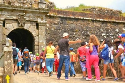 81 Mil Peregrinos Cruzaram a Fronteira Valena Tui