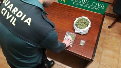 La Guardia Civil investiga a un vecino de Tomio por un delito contra la salud pblica