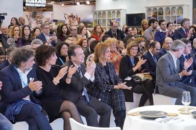 Tomio, O Rosal e A Guarda presentes no acto promocional de -Fame de Experiencias- en Fitur