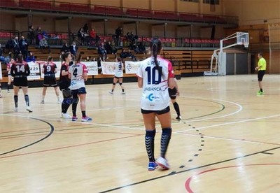 Inyeccin de moral para el Guards a costa de un dbil Canyamelar