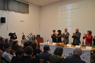 A Xunta elixe Tomio para pechar o programa 21 das co galego e + no que participaron catro institutos de secundaria de Galicia