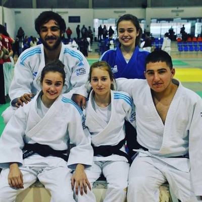 Cinco  judokas del Clube de Judo Baixo Mio clasificados para el Campeonato de Espaa junior 