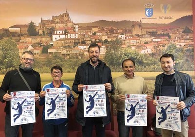 Un centenar de nenos e nenas participarn este domingo na 4 Xornada de Promocin do Bdminton en Tui 