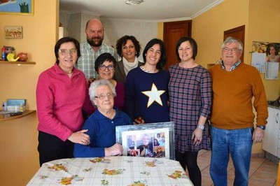 Tomio ten unha decena de persoas que superan os cen anos