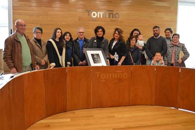 O goberno de Tomio recibe no Concello  fotgrafa Pily Reones, nominada aos premios Goya de fotografa