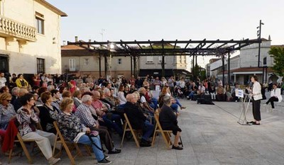 Pontn pide o voto indeciso para o BNG: - un voto con premio extra porque defende Galiza e frea  dereita rancia e antigalega-