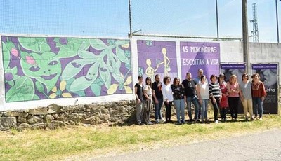 O mural da artista doa oa reivindica en tomio:  Un mundo igualitario a travs da natureza
