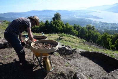 A Guarda promove a Escavacin do Cuncheiro do Monte Trega
