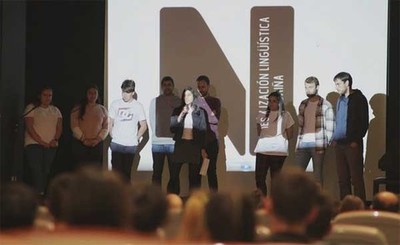 Xuliva pendura na rede o documentario -Reconstrundo a autoestima-