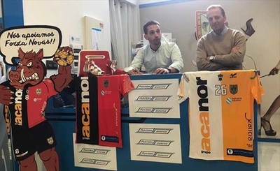 El Acanor Atl. Novs presenta a su nuevo entrenador, Quique Domnguez