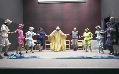 A Escola Municipal de Teatro de Tomio presenta catro producins propias na mostra de fin de curso